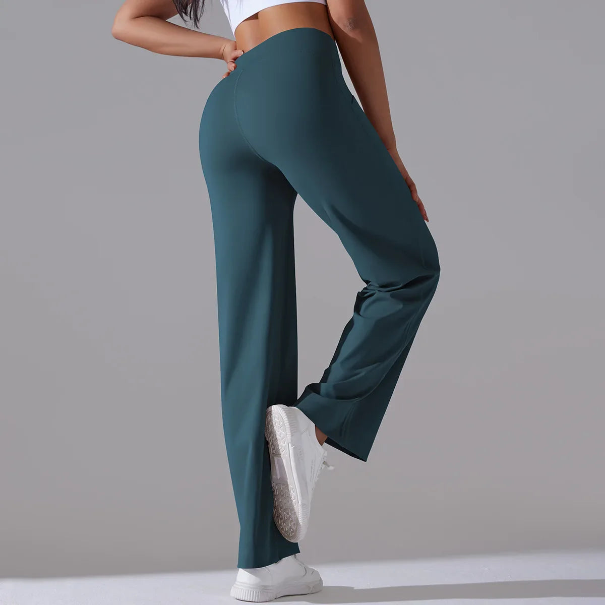 Layla | Women Yoga Flared Sweatpants